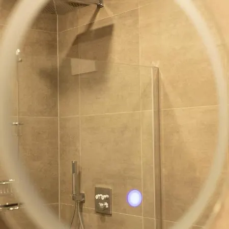 Kadir Bey & Four بيت ريفي