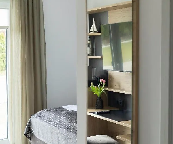 אורחן Kadir Bey & Four *